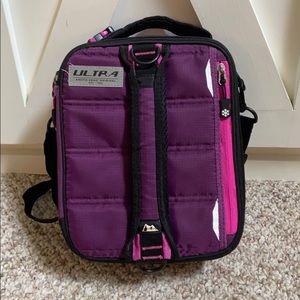 Ultra Arctic Zone expandable lunch box